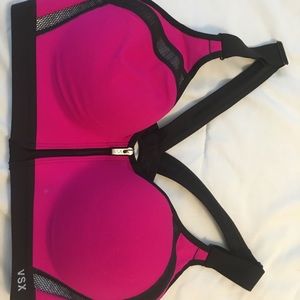 VS front zip sports bra